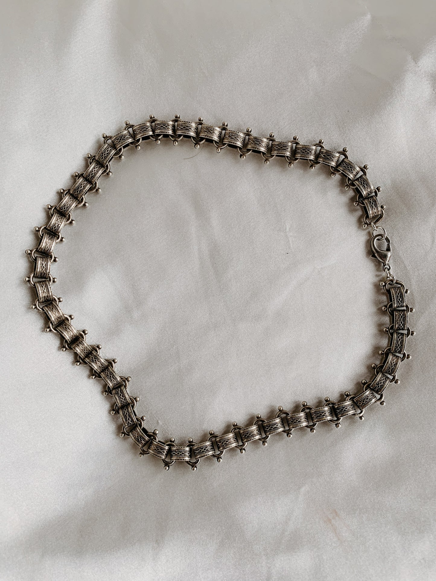 Vintage-Style Chunky Chainlink Necklace – Antique Silver Plated Brass