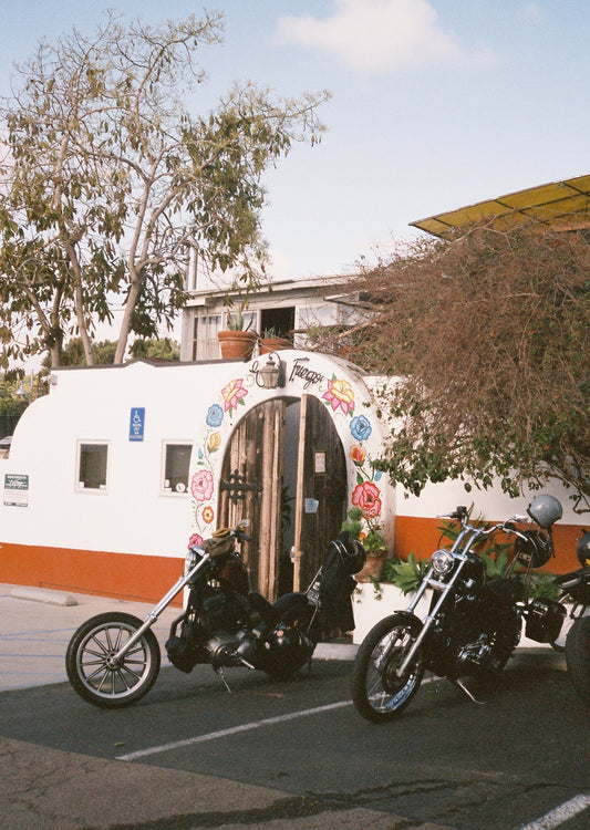 Archive #005: En Fuego | 35mm color film
