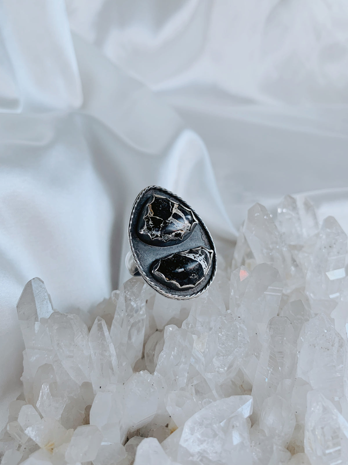 White Lightning Turquoise Ring – Size 6.5 | Sterling Silver Rope Shadowbox Setting | Boho Western Statement Ring | December Birthstone