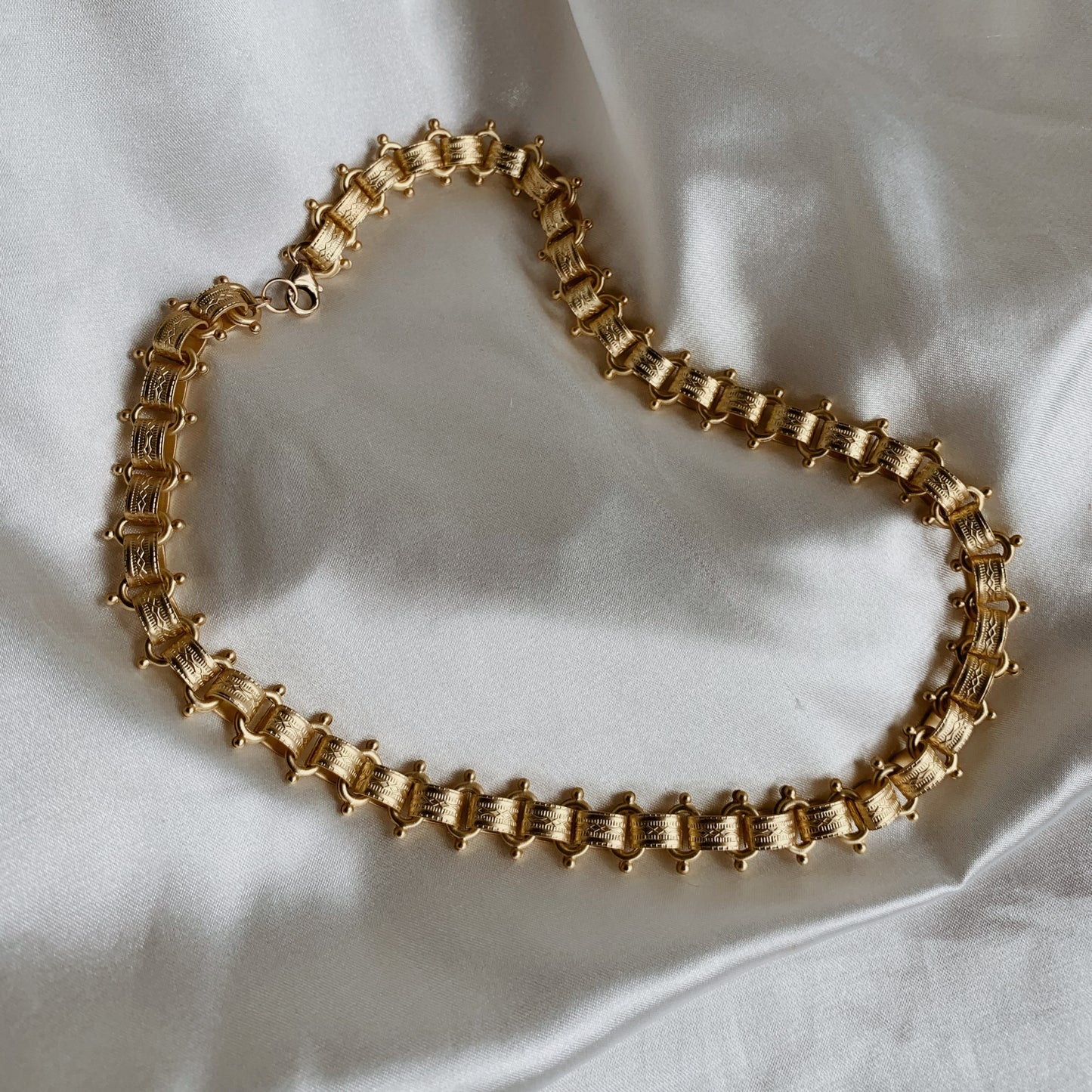 Vintage-Style Chunky Chainlink Necklace – Antique Silver Plated Brass