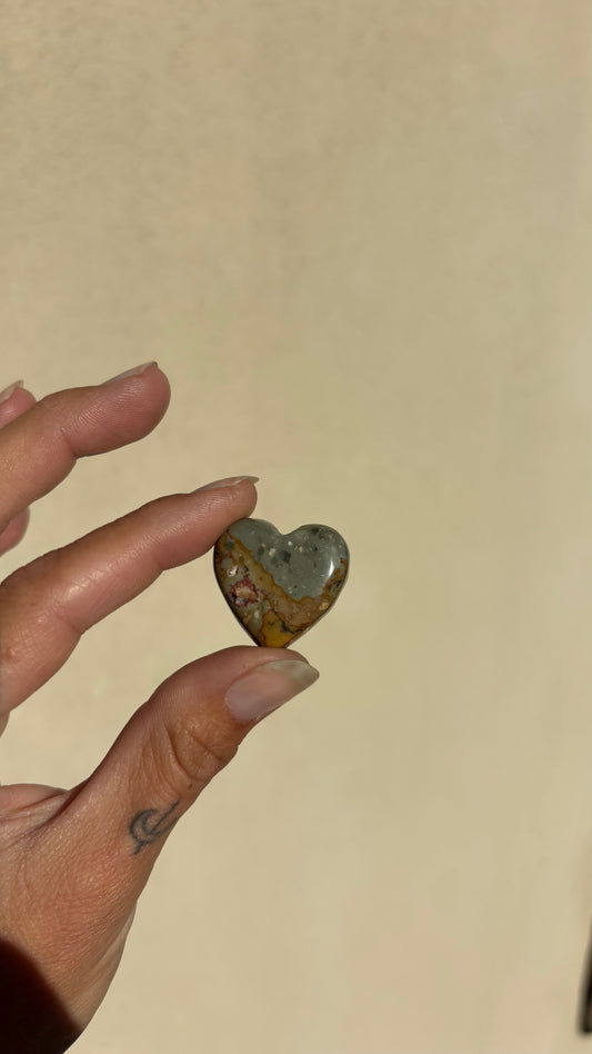 Picture Jasper Hearts