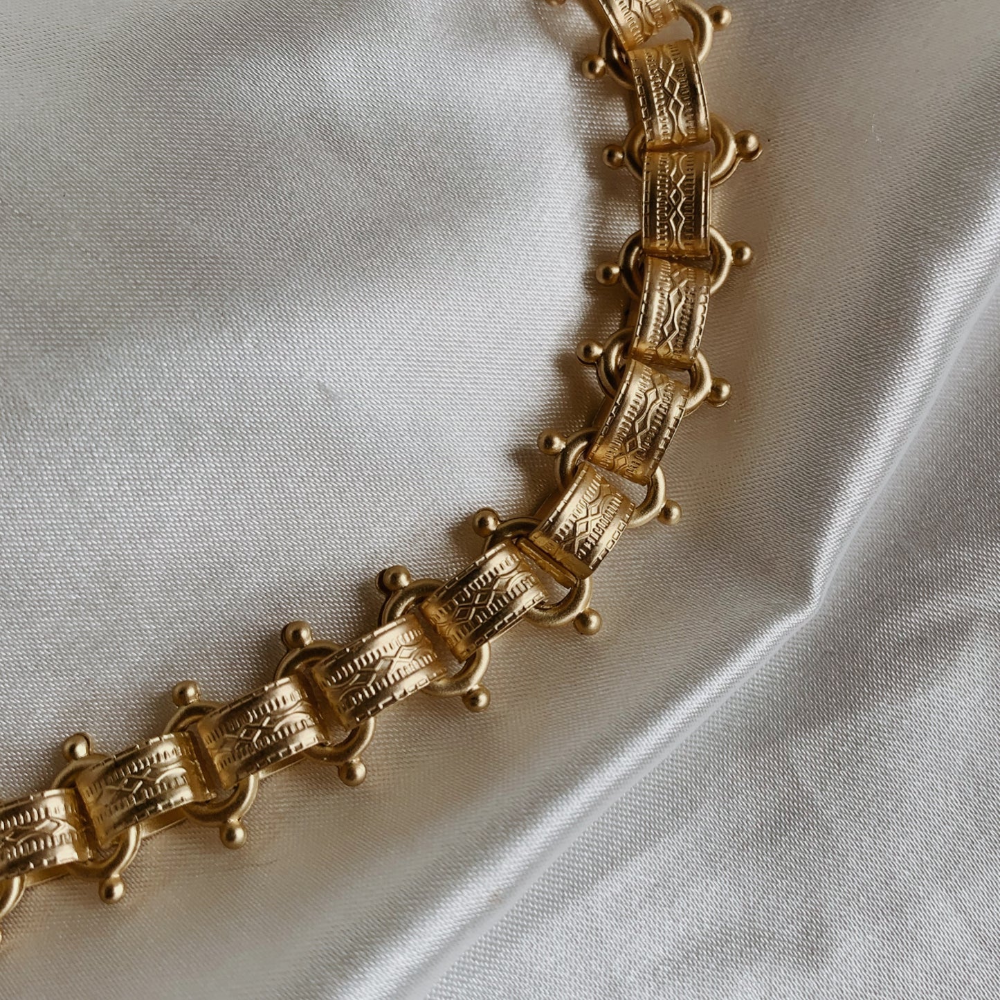 Vintage-Style Chunky Chainlink Necklace – Antique Silver Plated Brass