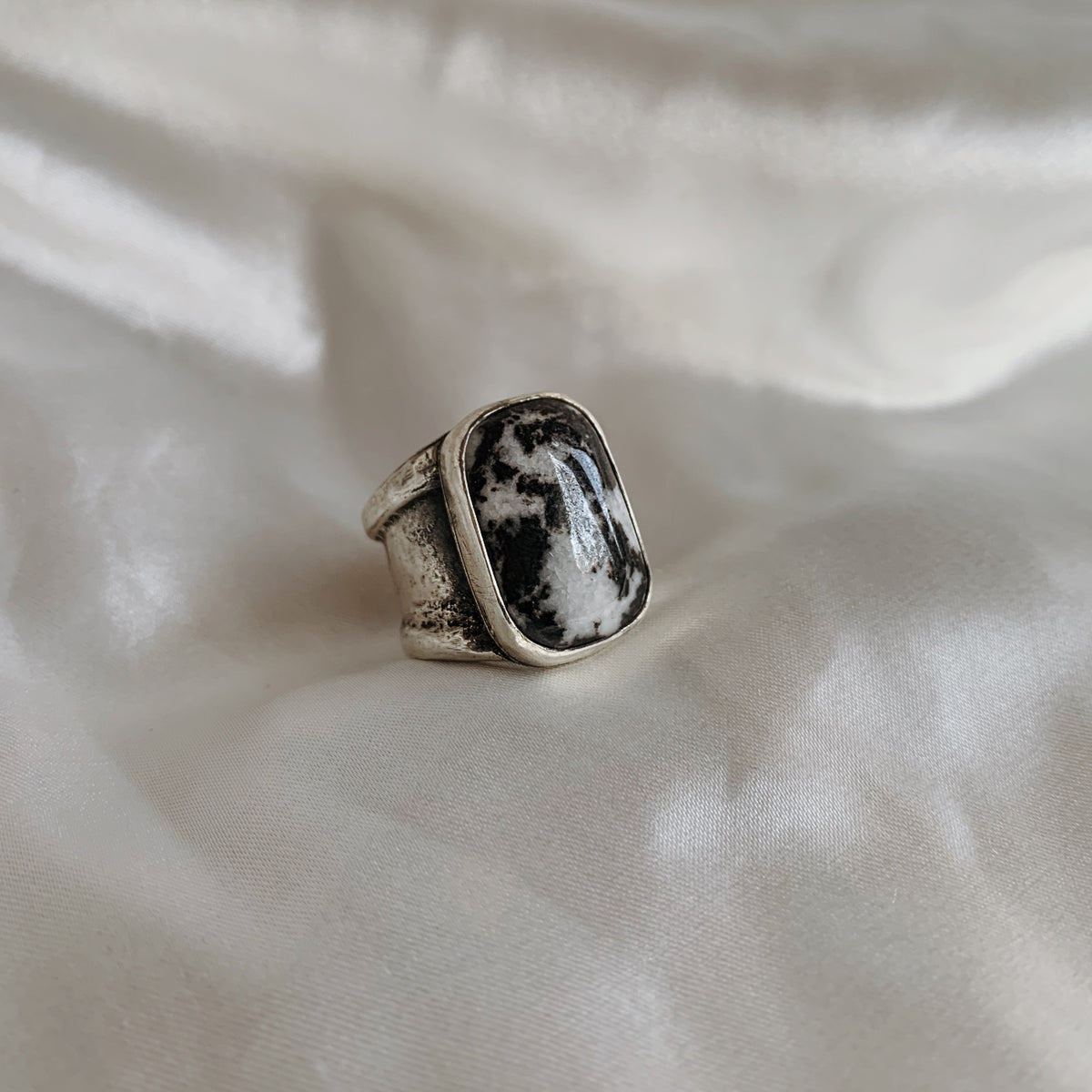 The Signature Y-Core Statement Ring (Made-to-Order)