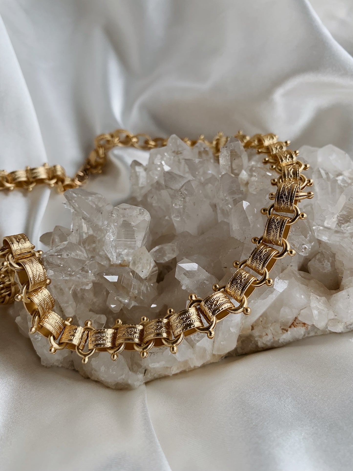 Vintage-Style Chunky Chainlink Necklace – Antique Silver Plated Brass