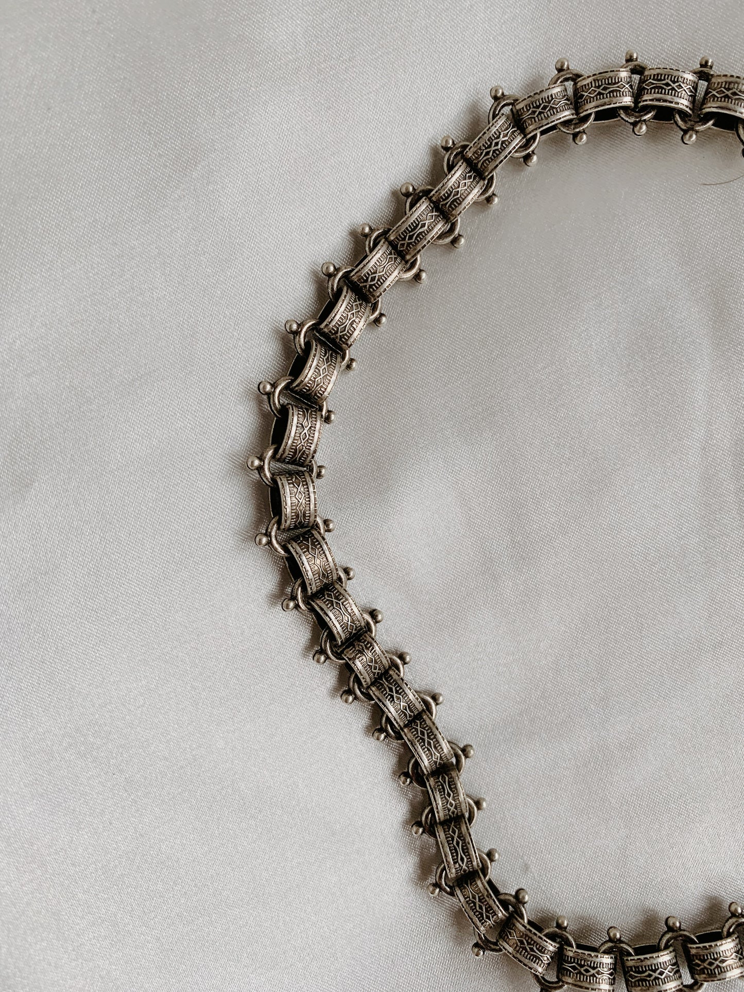 Vintage-Style Chunky Chainlink Necklace – Antique Silver Plated Brass